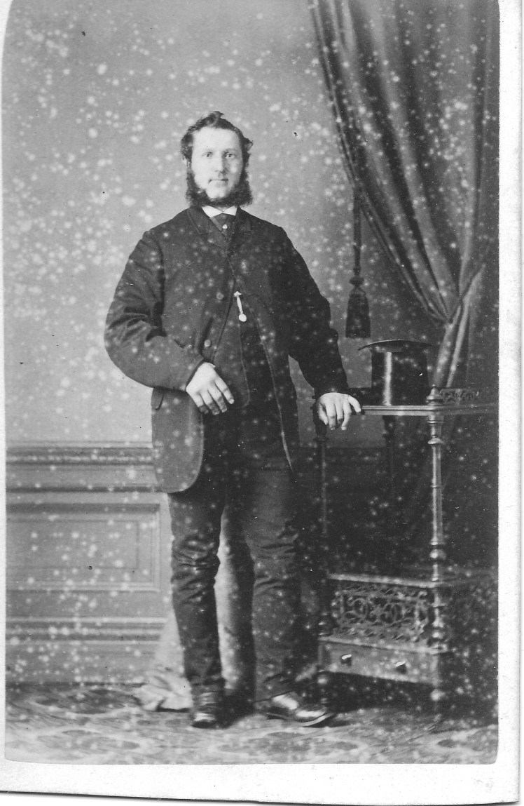 6- 2022-06-23_125149.jpg